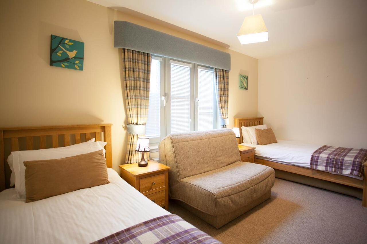 Loch Ness Abbey Cottages Fort Augustus Exterior photo